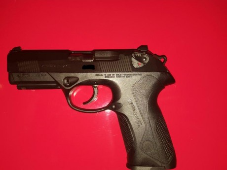 Hola, pongo a la venta mi beretta px4 storm 9mm, la compre hace un año y la pistola esta nueva y cuidada, 00