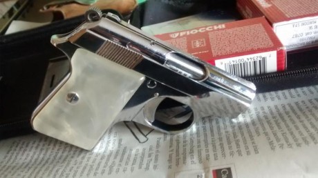 Que tal, muy a mi pesar, vendo mi Astra Cub  calibre 6,35.
Estado impoluto, va con una funda , 4 cargadores 01