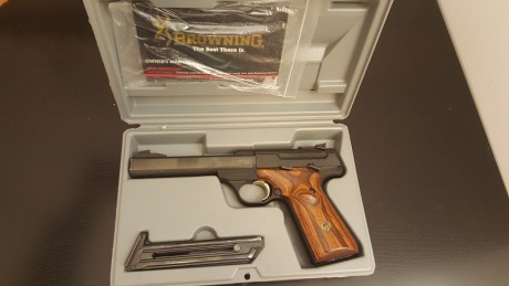 Pongo a la venta BROWNING BUCK MARK CALIBRE 22

Magnifica pistola calibre 22, en perfecto estado, motivo 02