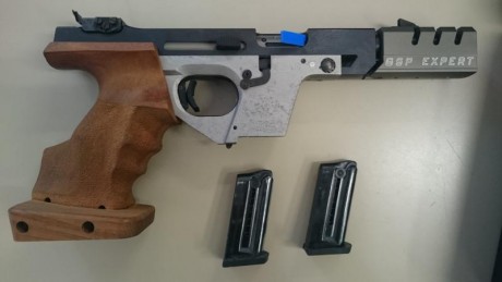 Pues eso que vendo una Walther GSP Expert cal.22, por no darle el uso que se merece este arma.
Se vende 00
