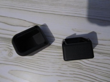 Vendo prolongadores ( +4 cartuchos ) para HK P-30. 

Aumentan la capacidad hasta los 19 cartuchos, con 00