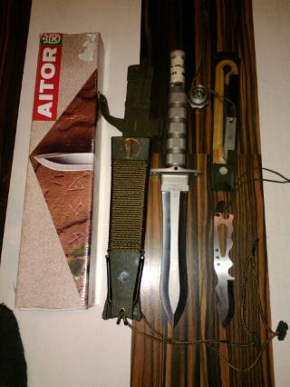 hola vendo aitor  desert king como nuevo no a salido de casa y siempre a estado en su caja y su funda. 02