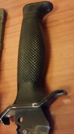 Pongo a la venta mi oso negro comprado en el año 90, la verdad que esta currado,  le he dado su buen uso. 11