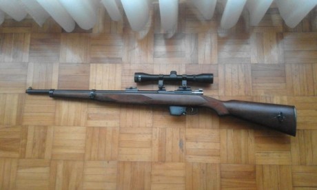 Carabina Destroyer del calibre 9 Largo, recién restaurada por un armero en Éibar, madera lacada, barnizada 00