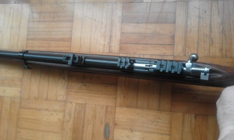 Carabina Destroyer del calibre 9 Largo, recién restaurada por un armero en Éibar, madera lacada, barnizada 22