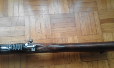 Carabina Destroyer del calibre 9 Largo, recién restaurada por un armero en Éibar, madera lacada, barnizada 20