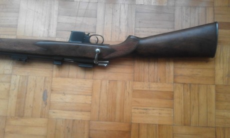 Carabina Destroyer del calibre 9 Largo, recién restaurada por un armero en Éibar, madera lacada, barnizada 31