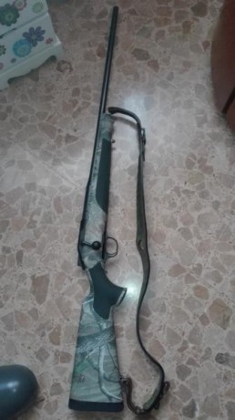 Para compra de otro chisme de óptica, vendo rifle blaser R8 con cargador extraible, 8x68 acabado Camo. 01