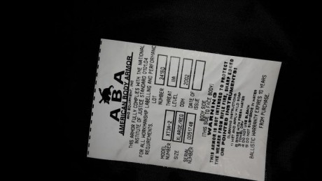 Vendo estos dos chalecos sin estranar, acompaño fotos para ver modelo, talla homologación etc, 220 euros 10