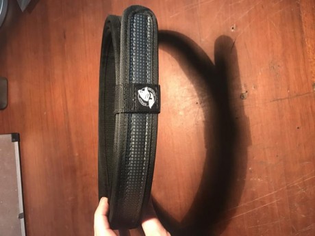 VENDIDO !!!!!!
Buenas Tardes vendo este equipo de IPSC
1 Cinto GHOST color CARBON de 110 cm 
2 Porta cargadores 01