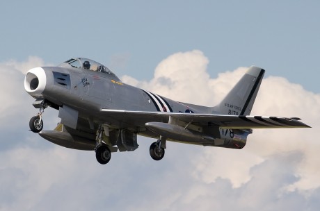 Pues eso, en este hilo pretendo deleitaros como amantes de los aviones de combate que sois muchos, con 12