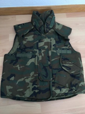 Buenas compañeros, pongo a la venta diverso material de "colección" ideal  para el airsof o 20