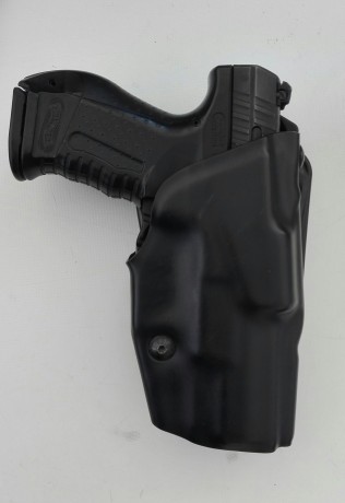 VENDO FUNDA SAFARILAND 6377 PARA WALTHER P99, ESTA SIN USAR, EN SU EMBOLTORIO ORIGINAL, CON TORNILLERIA 00