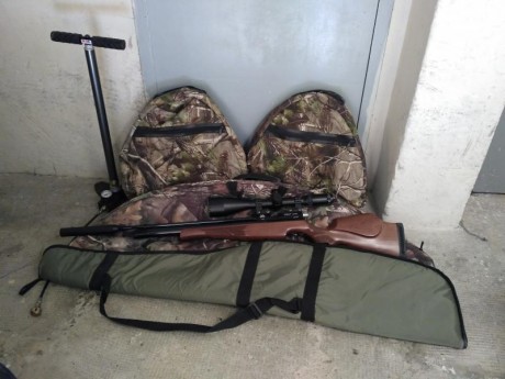 Buenas, vendo funda de arco Decathlon en perfecto estado, para carabina y visor grande, ideal para Field 00