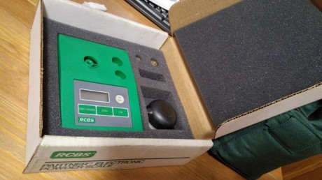 He acumulado demasiadas cosas y para hacer caja vendo que NO CAMBIO las siguiente cosas que ya no utilizo:
Prensa 50