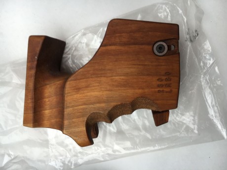 Se vende cacha RINK para Hammerli 280
Sin tocar.
120€+portes 02