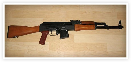 Hola, busco carabina CUGIR WSWS, o lo que es lo mismo el Kalashnikov rumano del .22.

Busco la versión 00