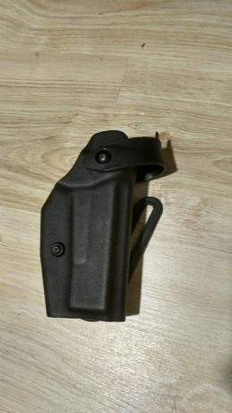 Se vende funda antihurto de la marca Safariland modelo 6280 para GLOCK 19 con uso pero en muy buen estado. 01