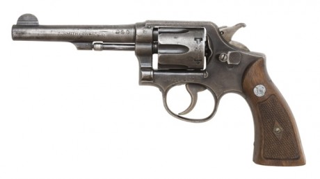 Hola,

Tengo una pistola monotiro del .357 magnum, copia de un modelo anterior al año 1902, me gustaría 50