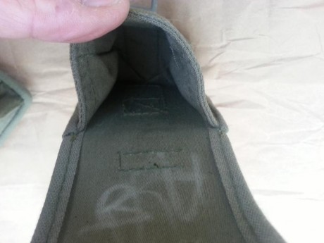 Vendo 10 peines para CETMETON y dos cartucheras en perfecto estado

37€ puesto en casa 12