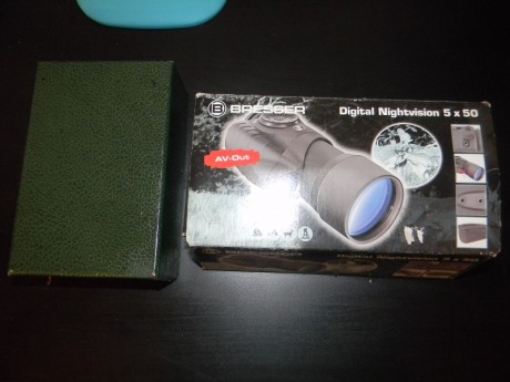 Vendo un monocular nocturno marca bresser 5x50 y un laser para pistola sin carril beamshot, el monocular 02