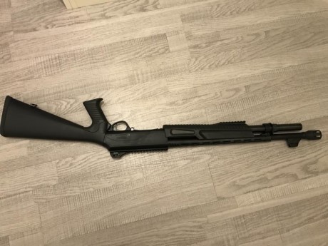 Hola 
Vendo carabina ISSC MK22, replica del FN SCAR en calibre 22, color desert, poco uso.
Incluyó 3 cargadores 110