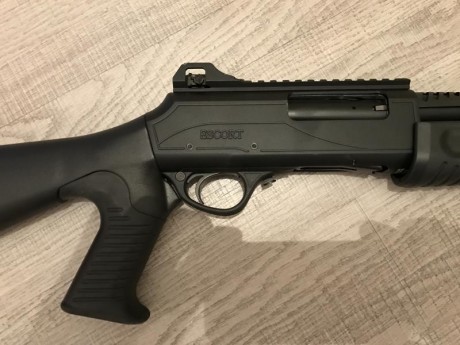 Carabina Colt-Walther AR15 calibre 22lr. Guiada con licencia E. 
El arma se encuentra en Madrid, donde 101