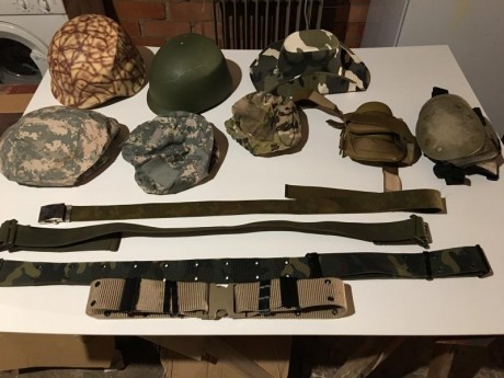Equipacion completa, con 3 trajes, uno multicam y 2  woodland, ceñidores, chalecos mp5 fullmetal, doble 01