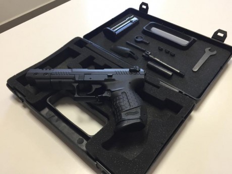 Vendo mi Walther P22 Target, esta nueva impoluta, sin ninguna marca, con dos Cañones uno de 3,5" 22