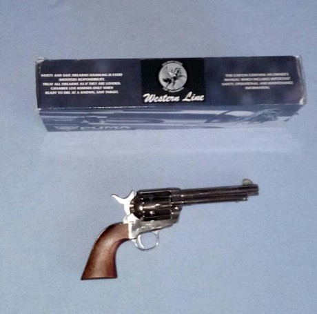 Vendo o cambio por otra arma:
Revolver Pietta cal. 45 LC guiado con licencia AE.
Revolver Astra 357 de 00