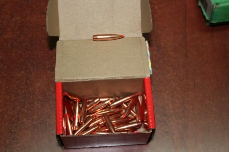Vendo un juego de dies del 243w marca hornady, esta practicamente nuevo, con shell holder, tambien en 12