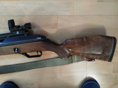 Un amigo me encarga por razones de edad y de salud que le venda su querido y apreciado HK 940 en 30-06, 12