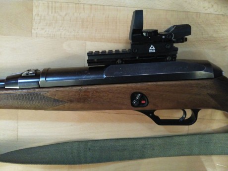 Un amigo me encarga por razones de edad y de salud que le venda su querido y apreciado HK 940 en 30-06, 22