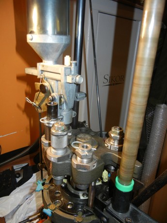 Vendo Dillon 1050, con alimentador de vainas y alimentador de puntas Double Alpha
Además tengo una torre 01