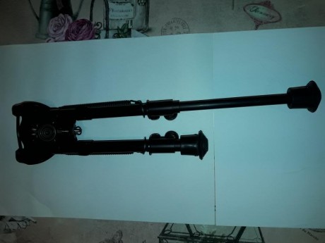 Vendo bipode Harris talla L es decir cerrado mide 19cm y se puede ir regulando en altura asta un total 00