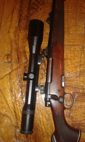 El rifle es de mi hermano esta para venta en 1300 e completo.el visor que tiene es un zeis aniversario 01