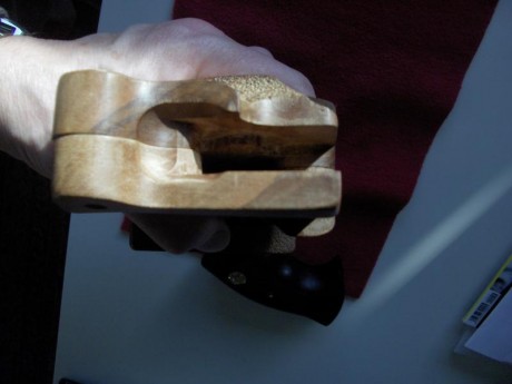 Hola a todos: Vendo las cachas que pongo en las imágenes por 170 euros, envío incluído dentro de la Península. 31