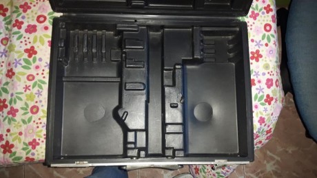 Vendo maletin de walther gsp 30 euros en muy buen estado o cambio por uno estrecho de walther
  Cacha 01