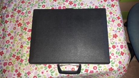 Vendo maletin de walther gsp 30 euros en muy buen estado o cambio por uno estrecho de walther
  Cacha 00