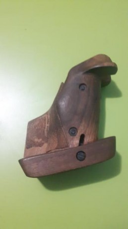 Vendo maletin de walther gsp 30 euros en muy buen estado o cambio por uno estrecho de walther
  Cacha 11