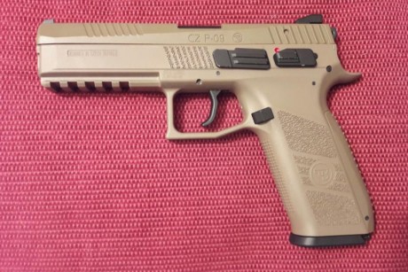   Hola compañeros. Por falta de uso vendo esta CZ P09 Desert Tan de Airsoft. Cal.6mmBB. Tal como se ve 01