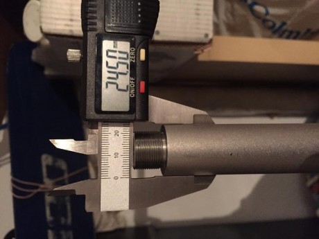 Vendo UNIQUE FMR RS1 SNIPER del calibre 308. 
Con gatillo JEWELL.
Con funda de cuero para el cerrojo.
Con 112