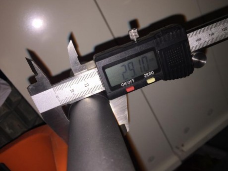 Vendo UNIQUE FMR RS1 SNIPER del calibre 308. 
Con gatillo JEWELL.
Con funda de cuero para el cerrojo.
Con 110