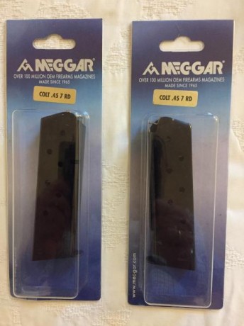 Hola, vendo dos cargadores de siete balas del calibre 45, de colt 1911. totalmente nuevos, vendo por error 01