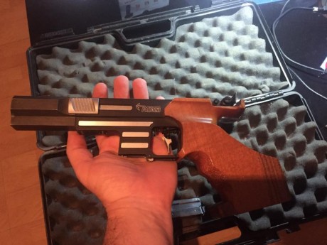 VENDO PARDINI SP 22, EN PERFECTO ESTADO DE USO. MAQUINA DE HACER 10. CON SEÑALES DE USO PERO COMO DIGO, 00