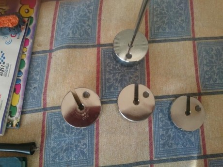 Vendo pesagatillos arma corta, arma larga, varilla sujeta disparador larga, combinacion de 500, 640,1000,1.140 02