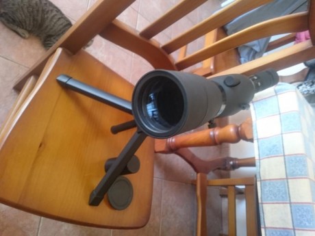 Vendo telescopio modelo expo T-23, diametro 65 mm, zoom ocular 15X30X45, tiene alargador frontal para 02