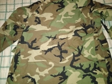 Vendo este chaqueton de goretex del USMC usado pero en perfecto estado, es una talla small regular.
El 31