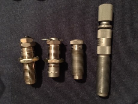 Vendo dais en perfectas condiciones, son de un amigo que casi no los ha usado.

Son el 9mmPB.

Dais 9mm 00