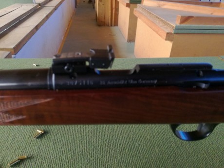 Un amigo vende estas dos carabinas Anschütz: 

- Modelo 1913
   - Culata Precis para tendido, B.R., Mini 20